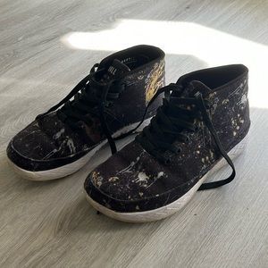 NoBull Splatter Mid Top Trainers